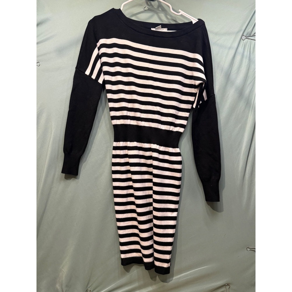 White House Black Market Womens Black White Sweater Dress Size XS